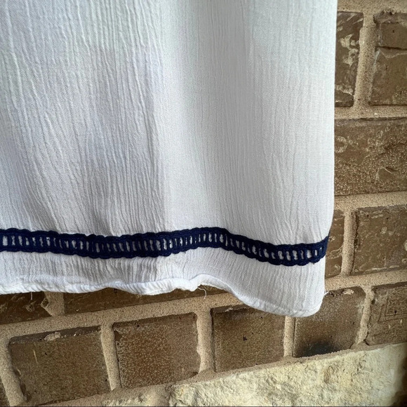 Alice Blue Embroidered Cami Tank Top adjustable straps, Large - Picture 3 of 8